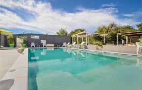 Nice home in Ghisonaccia w/ WiFi, 2 Bedrooms and Outdoor swimming pool